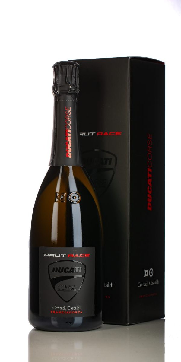 Contadi Castaldi en Ducati samenwerking – Franciacorta Brut Race fles en Ducati motor