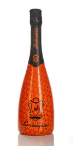 Fles Lamborghini Demi Sec Vino Spumante Orange Millesimato met goudoranje label en luxe uitstraling.